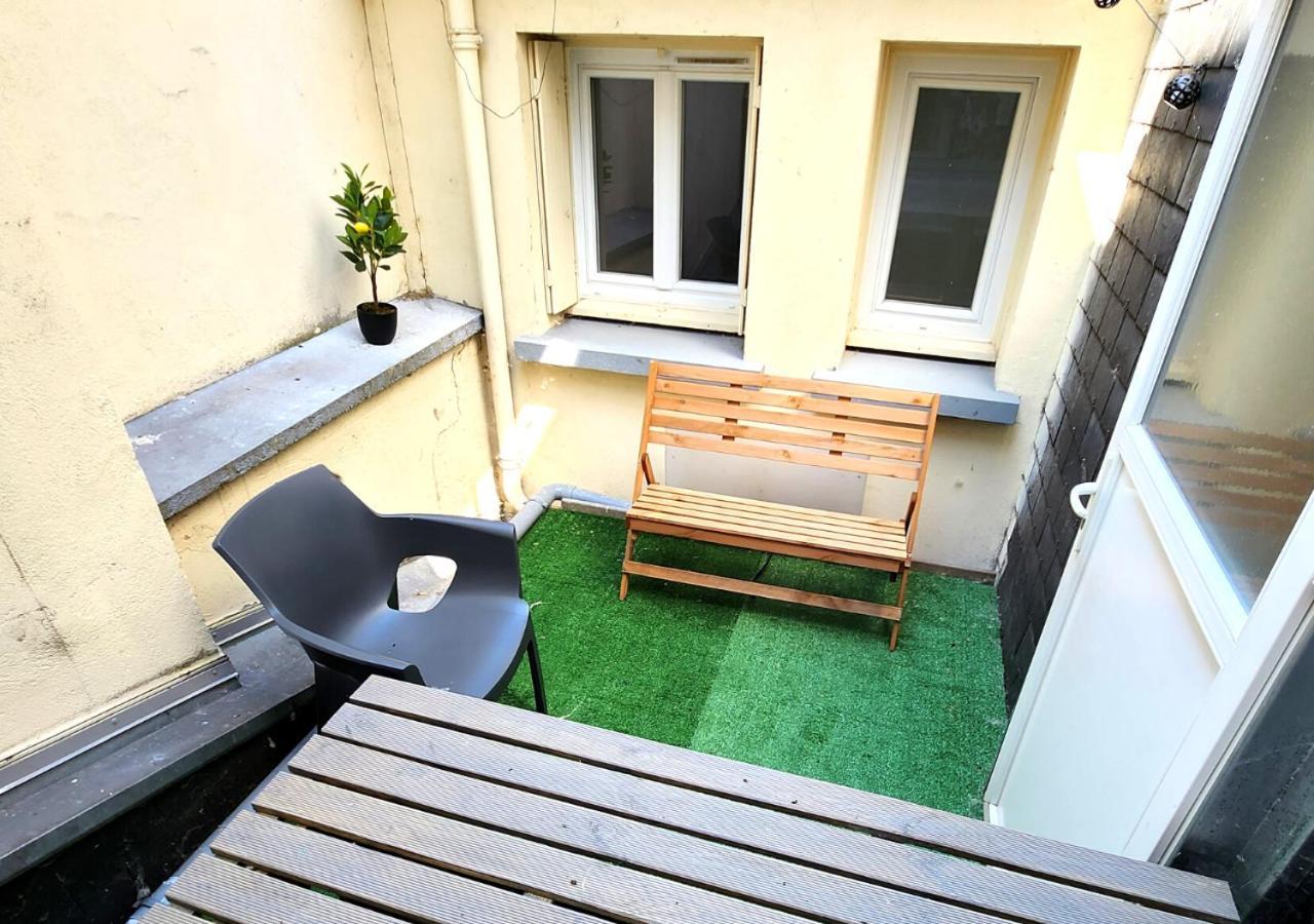 "Colbert Triplex" 3 Chambres - Balcon - Patio - Cathedrale Tours Bagian luar foto