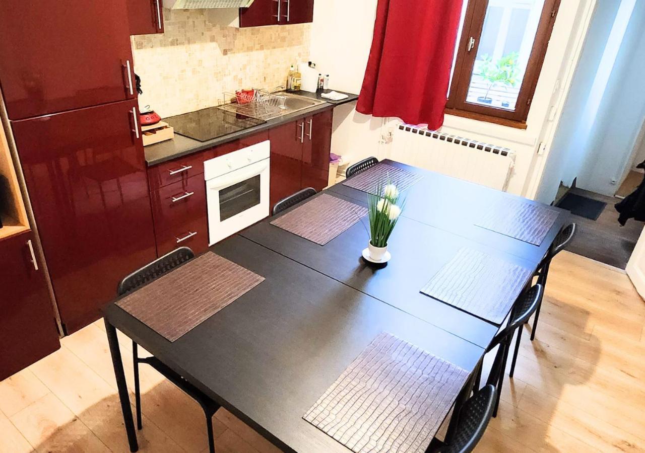 "Colbert Triplex" 3 Chambres - Balcon - Patio - Cathedrale Tours Bagian luar foto