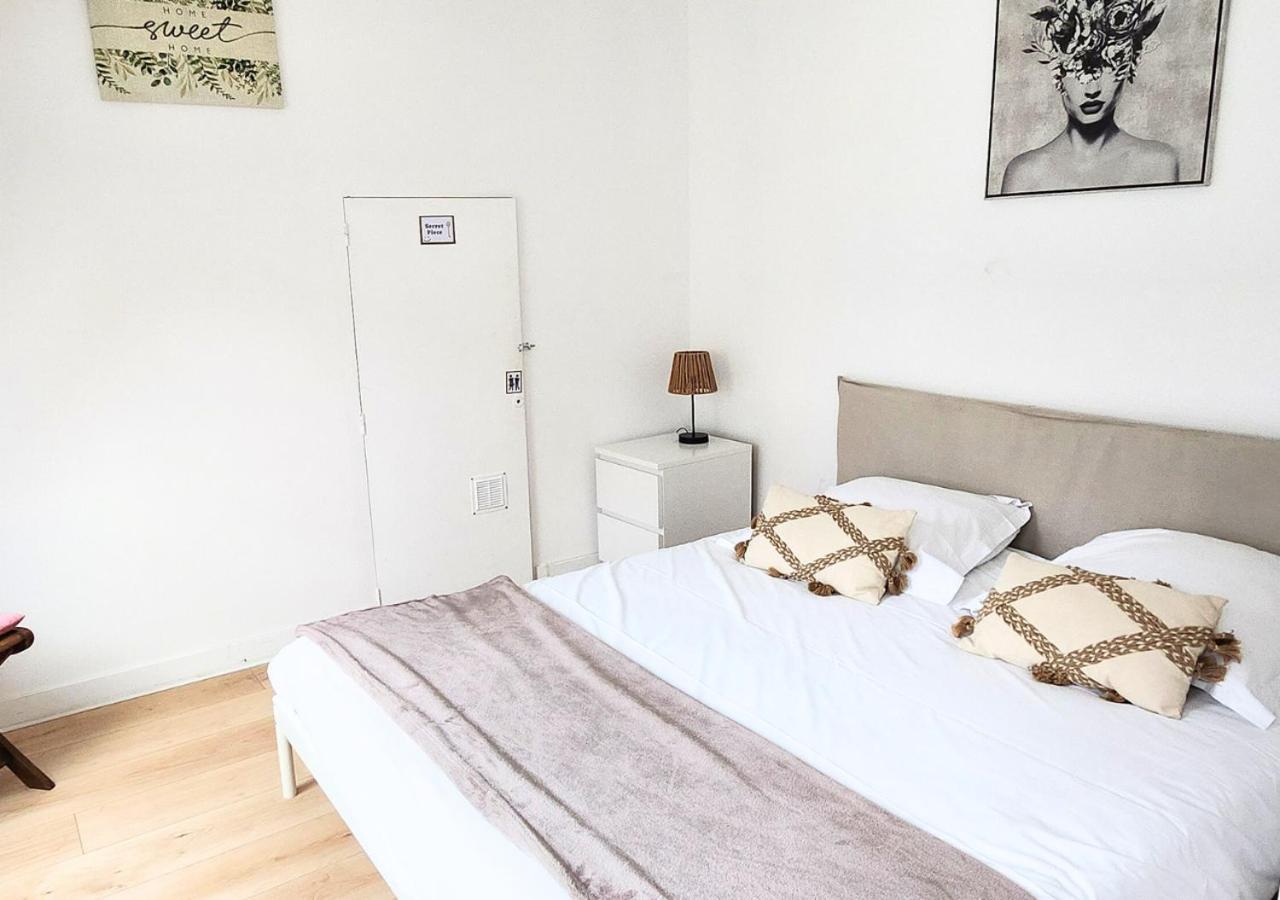 "Colbert Triplex" 3 Chambres - Balcon - Patio - Cathedrale Tours Bagian luar foto